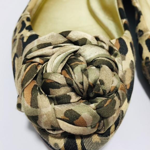 ❌ SOLD ❌Vintage, Coach Shoes. It has wear but - Picture 7 of 13